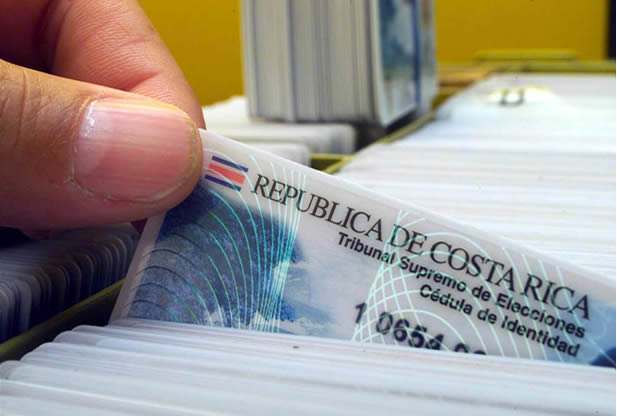 Image of a Cedula, or Costa Rica residency card