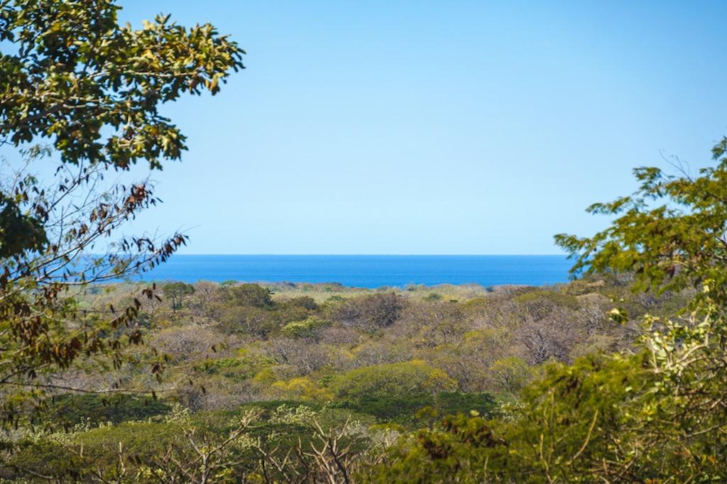 casa-mariposa-playa-negra-ocean-views-residence