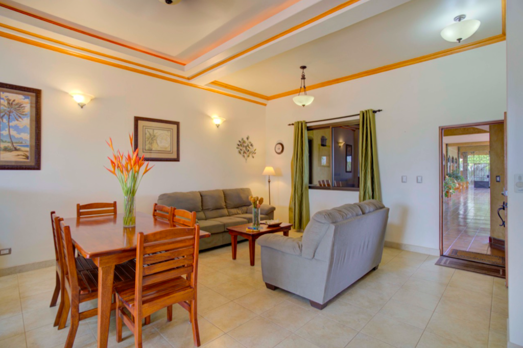 plaza-tierra-pacifica-condo-playa-junquillal-tamarindo-surf-beach-nightlife-real-estate-investment-vacation-residence-retirement-property