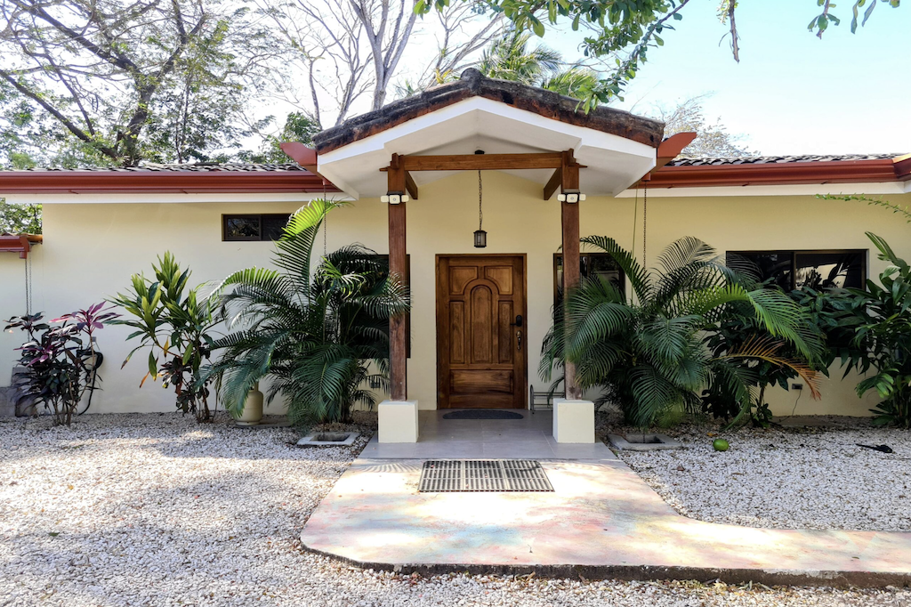 casa-grateful-surfside-potrero-guanacaste-surfside