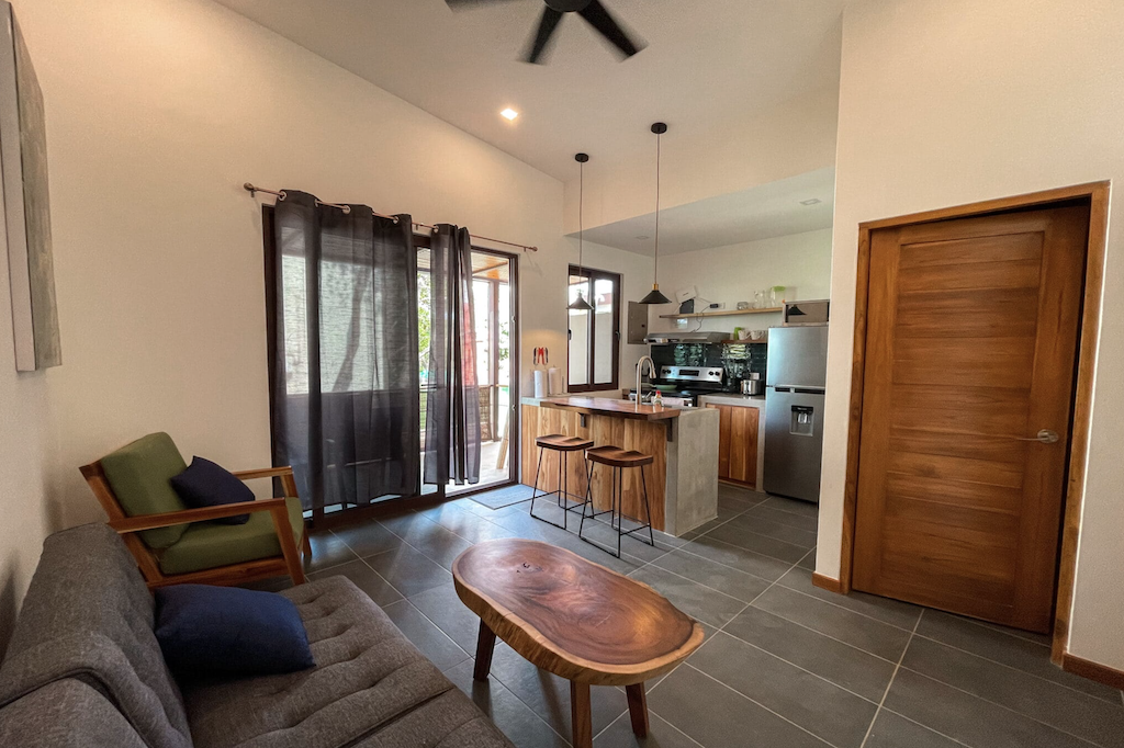 green-turtle-complex-playa-tamarindo-guanacaste-real-estate